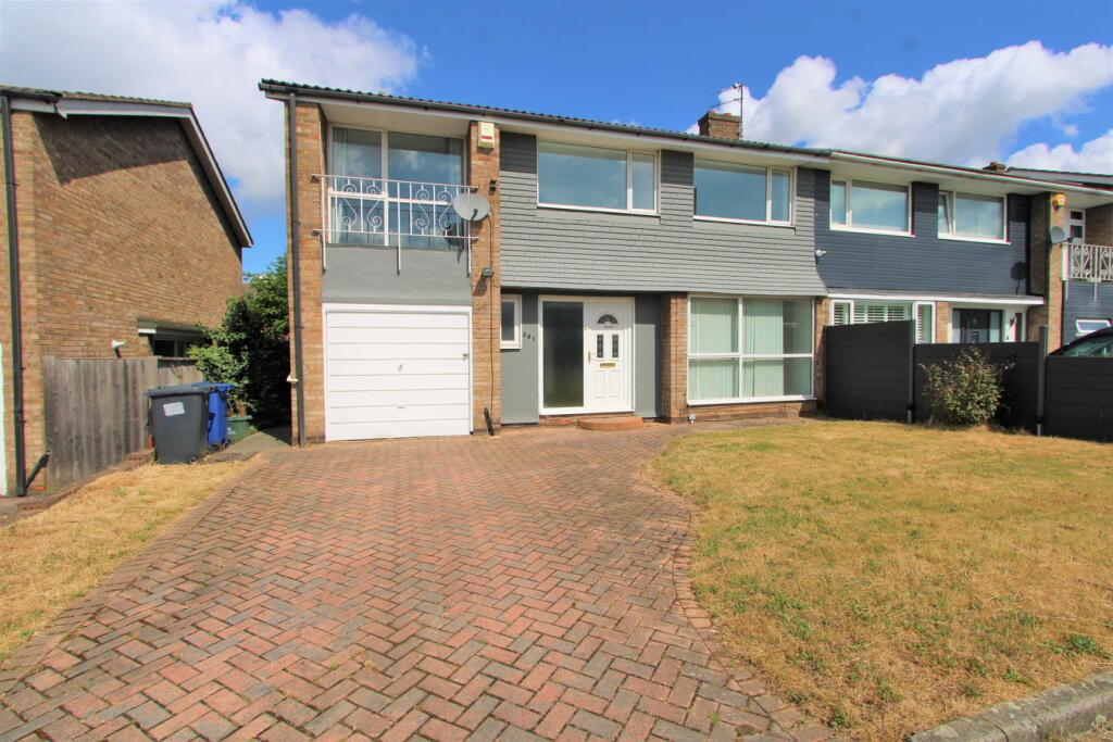 5 bed Semi Detached for rent in Warmsworth. From The Property Hive - Bessacarr