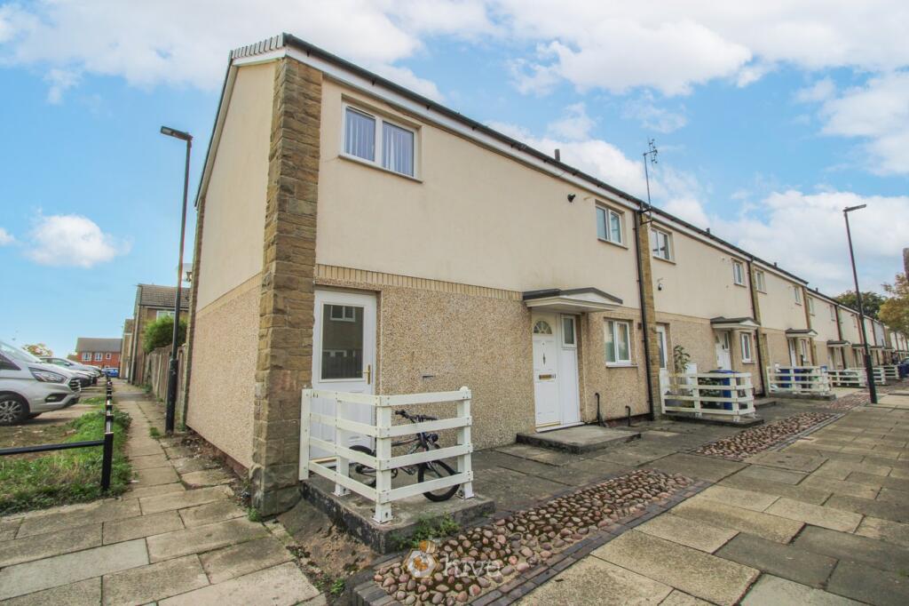3 bed End of Terrace for rent in Warmsworth. From The Property Hive - Bessacarr 3 bed End of Terrace for rent in Warmsworth. From The Property Hive - Bessacarr