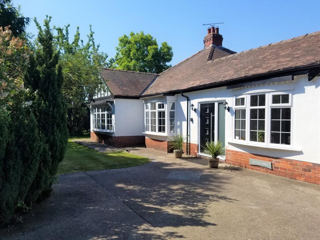 3 bed Bungalow for rent in Austerfield. From The Property Hive - Bessacarr