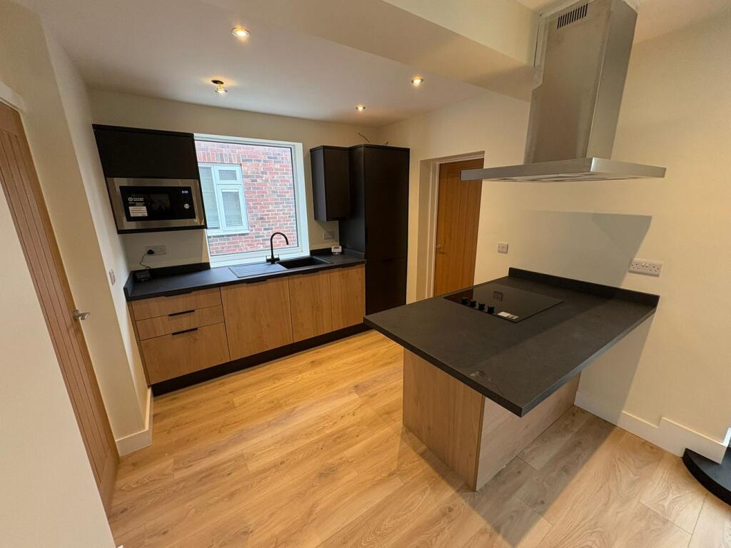 3 bed Semi Detached for rent in Doncaster. From The Property Hive - Bessacarr