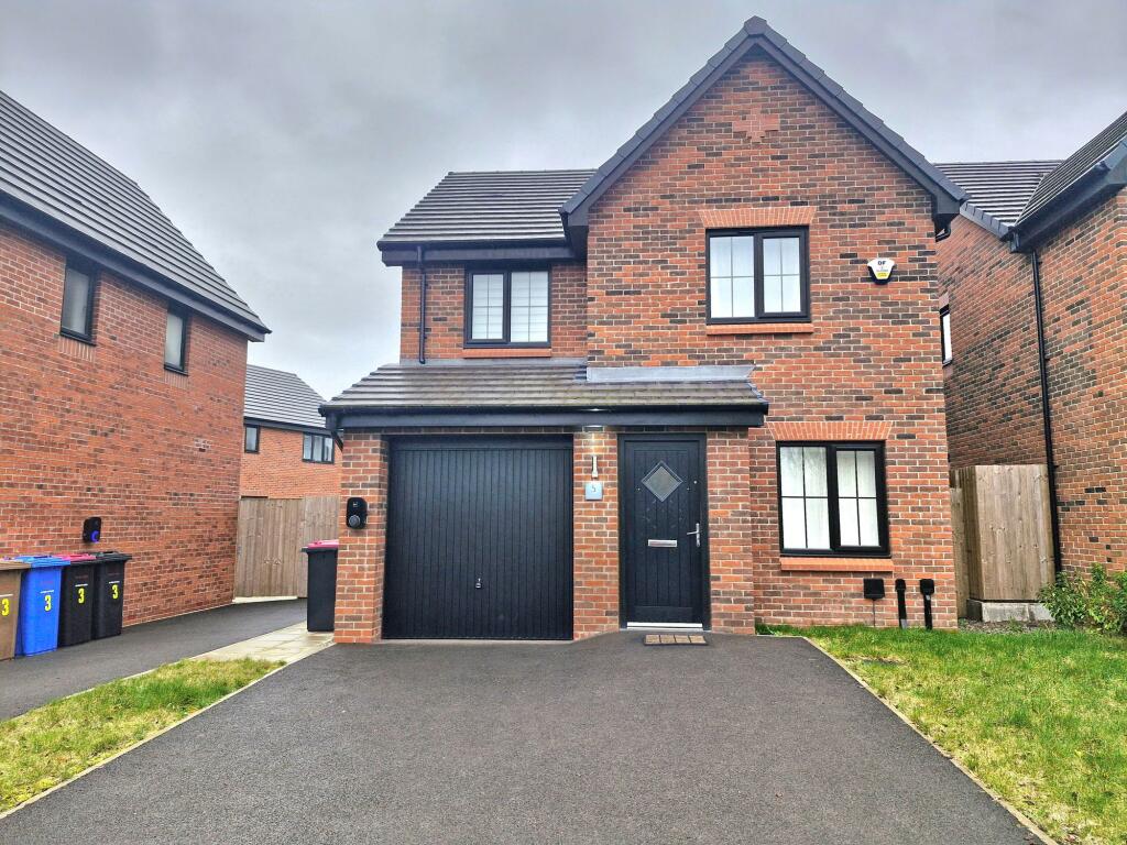 3 bed Detached for rent in . From The Purple Property Shop - Bolton