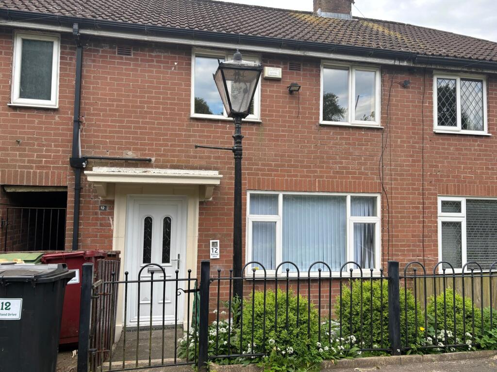 2 bed Mid Terraced House for rent in Horrocks Fold. From The Purple Property Shop - Bolton 2 bed Mid Terraced House for rent in Horrocks Fold. From The Purple Property Shop - Bolton
