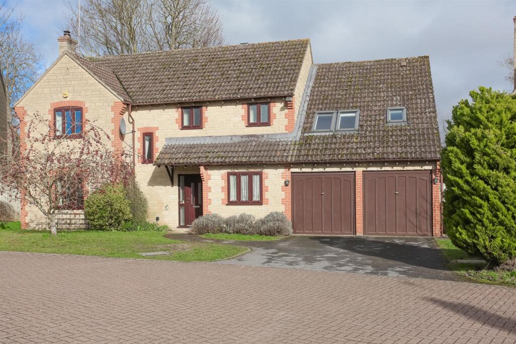 5 bed Detached for rent in Kingston Bagpuize. From Thomas Merrifield - Abingdon
