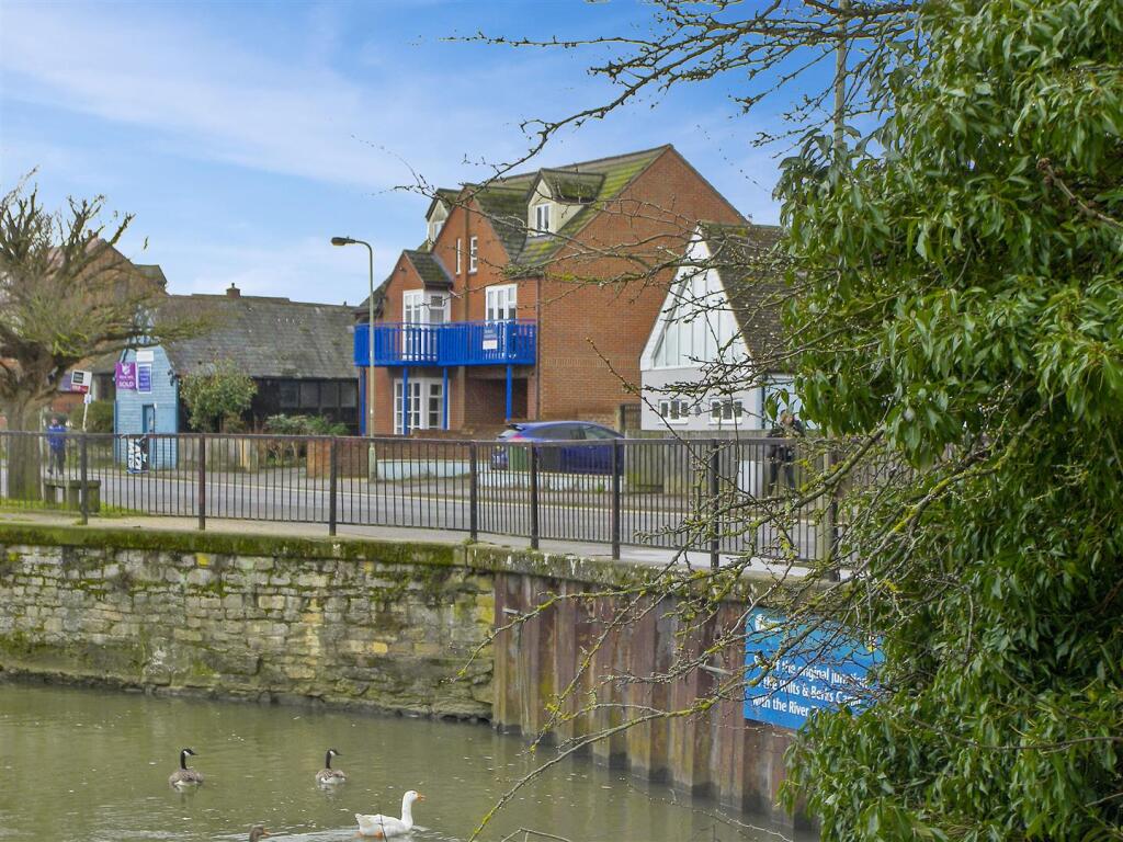 2 bed Apartment for rent in Abingdon-on-Thames. From Thomas Merrifield - Abingdon