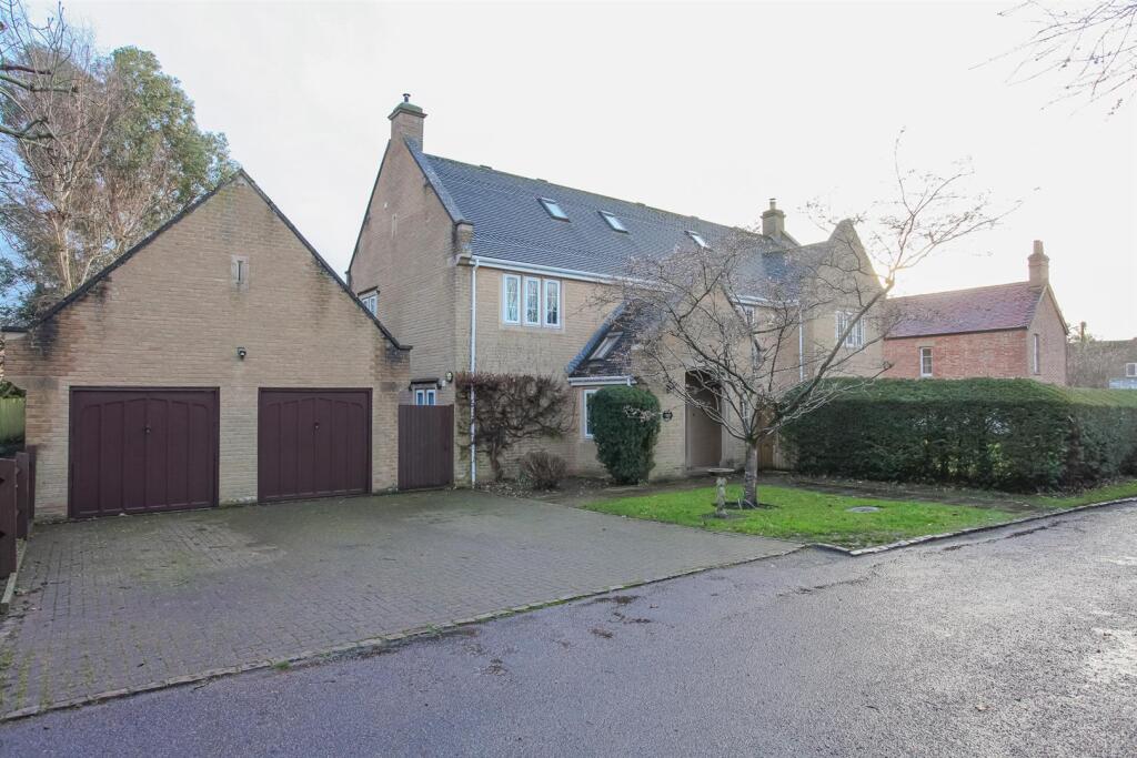 6 bed Detached for rent in Fringford. From Thomas Merrifield - Bicester