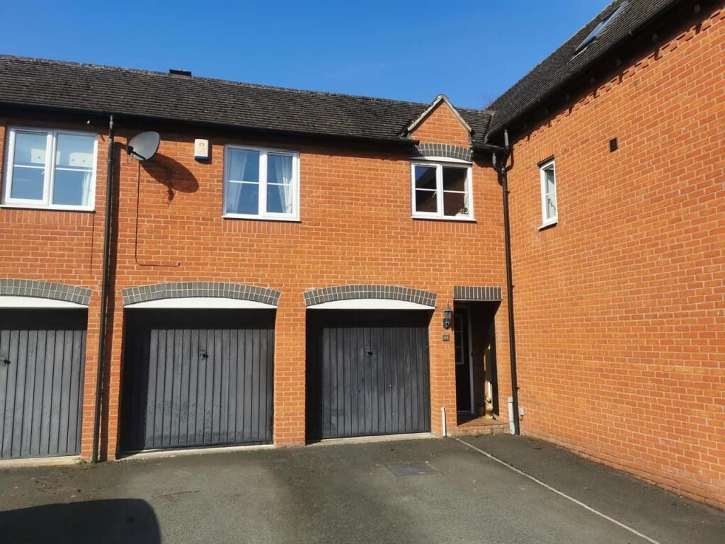 2 bed Apartment for rent in Wantage. From Thomas Merrifield - Didcot