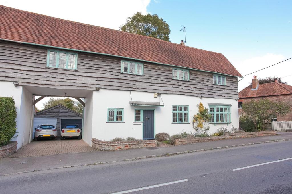 4 bed Barn Conversion for rent in Blewbury. From Thomas Merrifield - Didcot