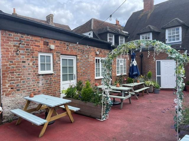 1 bed Apartment for rent in Wantage. From Thomas Merrifield - Grove