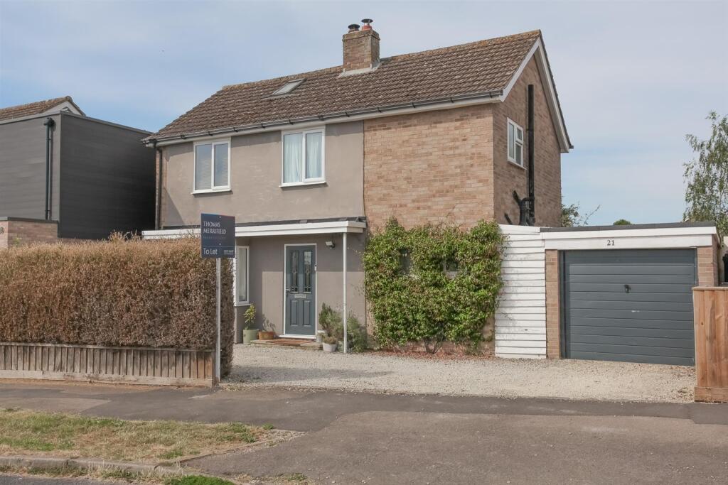 3 bed Detached for rent in Stanford in the Vale. From Thomas Merrifield - Grove