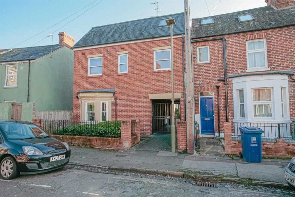 1 bed Apartment for rent in Sandford-on-Thames. From Thomas Merrifield - Oxford 1 bed Apartment for rent in Sandford-on-Thames. From Thomas Merrifield - Oxford