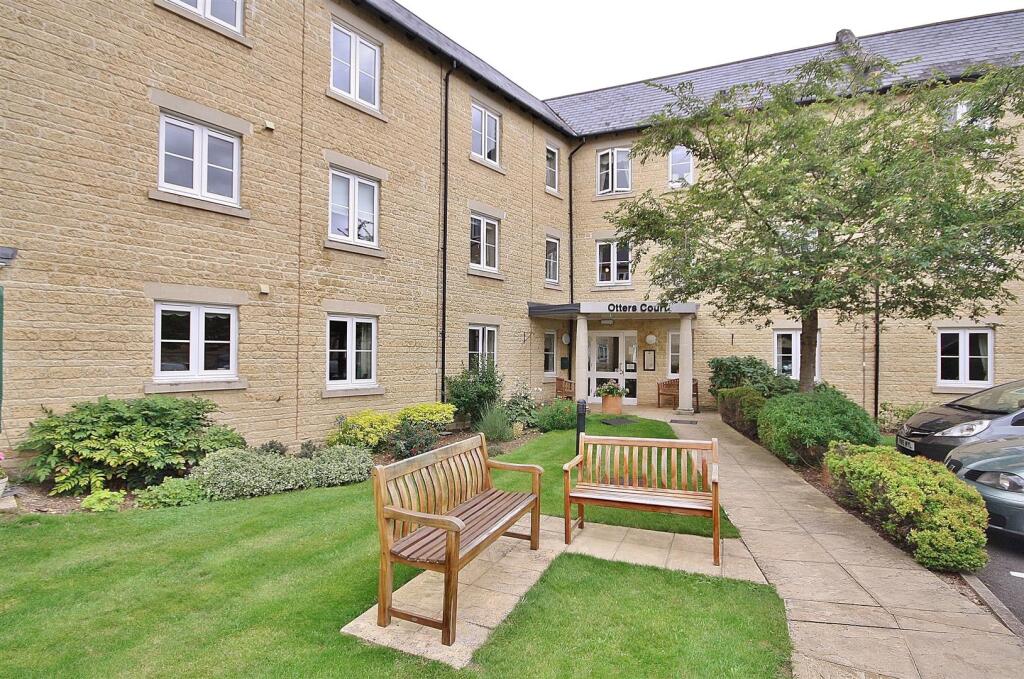 1 bed Apartment for rent in Witney. From Thomas Merrifield - Witney