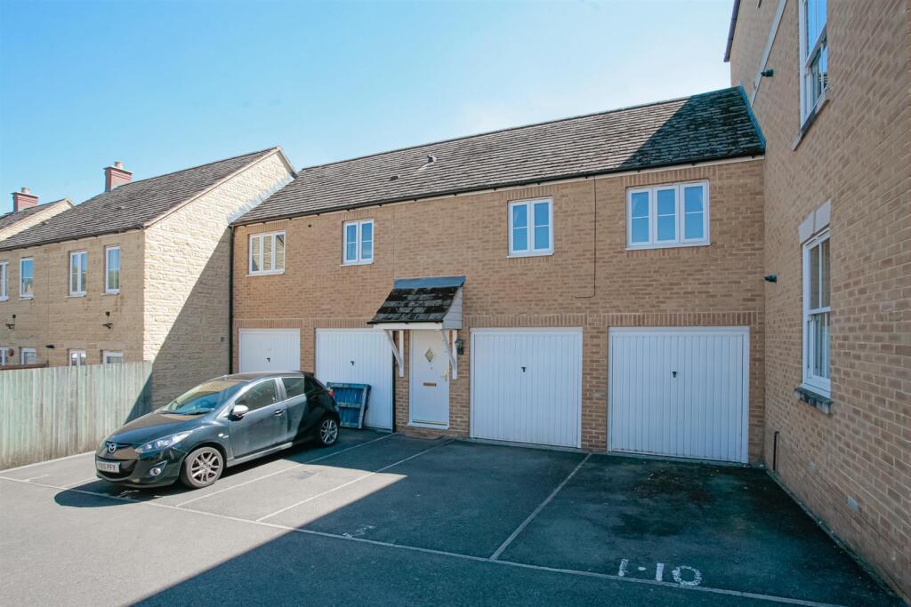 2 bed Apartment for rent in Witney. From Thomas Merrifield - Witney