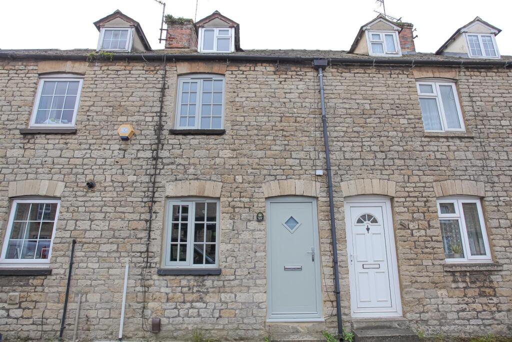 2 bed Cottage for rent in Witney. From Thomas Merrifield - Witney
