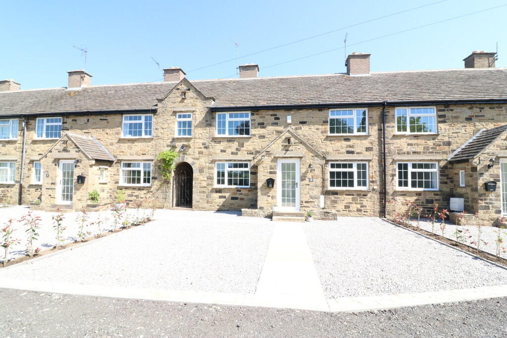 3 bed Mid Terraced House for rent in Kirk Deighton. From Thomlinsons - Wetherby 3 bed Mid Terraced House for rent in Kirk Deighton. From Thomlinsons - Wetherby