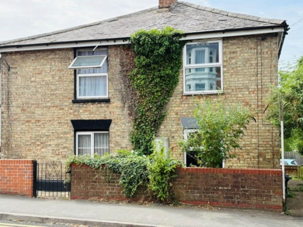 1 bed 1st Floor Flat for rent in Downley. From Thompson Wilson Estate Agents - High Wycombe