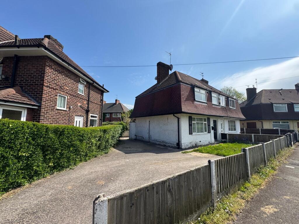 3 bed Semi Detached for rent in Gatley. From Thornley Groves - Sale 3 bed Semi Detached for rent in Gatley. From Thornley Groves - Sale