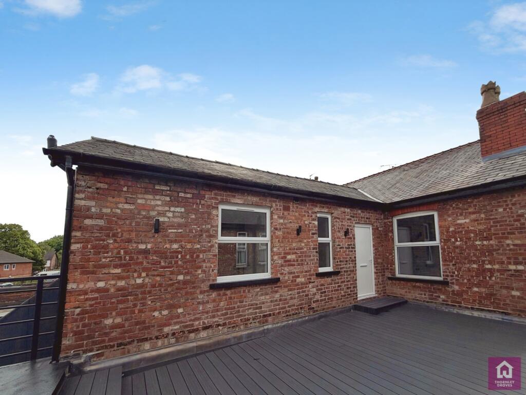 2 bed 1st Floor Flat for rent in Sale. From Thornley Groves - Sale