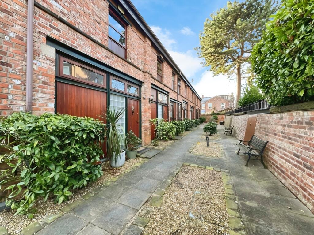 1 bed Mid Terraced House for rent in Sale. From Thornley Groves - Sale