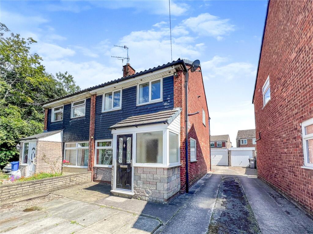3 bed Semi Detached for rent in Urmston. From Thornley Groves - Sale 3 bed Semi Detached for rent in Urmston. From Thornley Groves - Sale