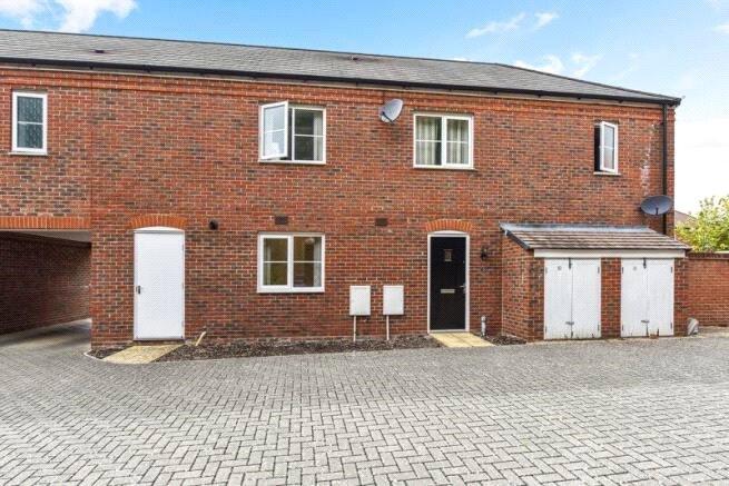 2 bed Apartment for rent in Nutbourne. From Tod Anstee - Chichester