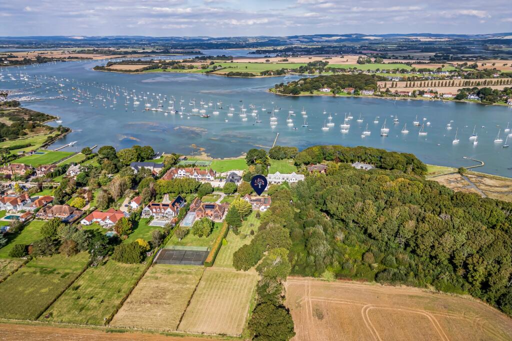 5 bed Detached for rent in West Itchenor. From Tod Anstee - Chichester