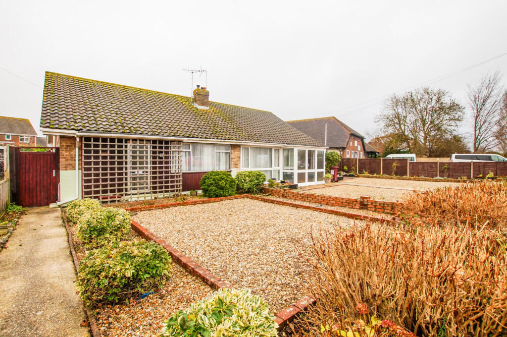 2 bed Bungalow for rent in Hunston. From Tod Anstee - Chichester