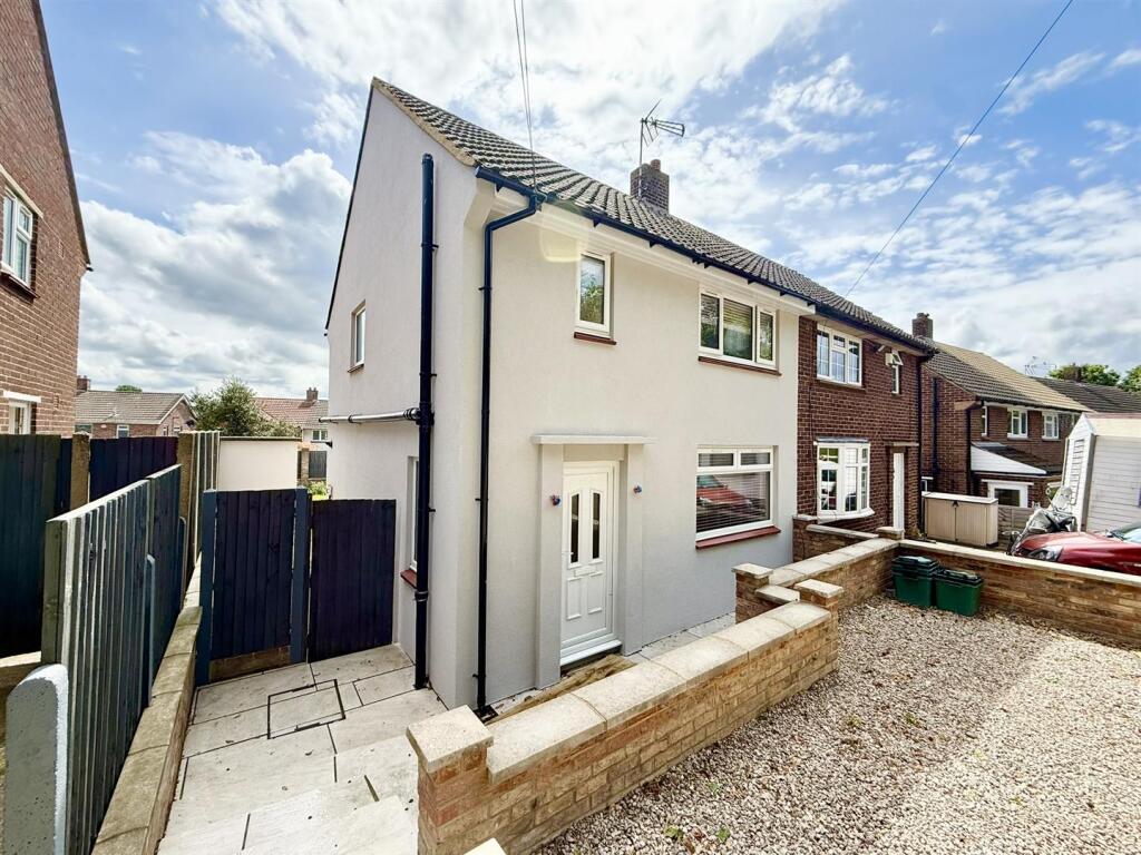 3 bed Semi Detached for rent in Goddington. From Tower Estates - Palmers Green