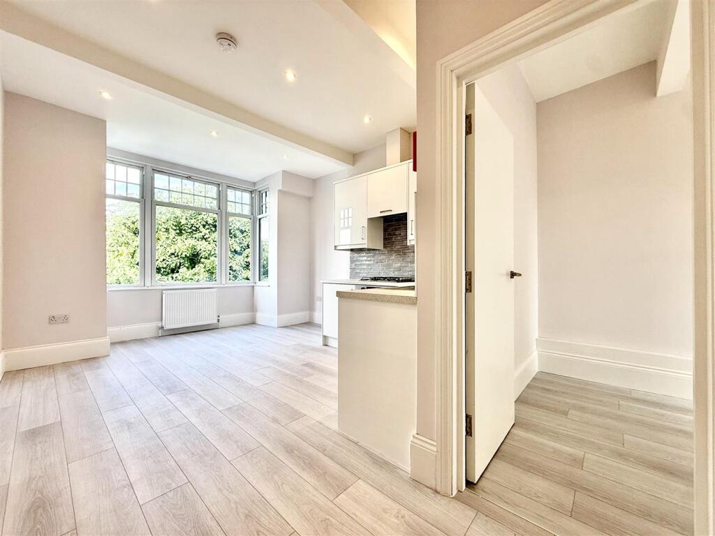 1 bed 1st Floor Flat for rent in London. From Tower Estates - Palmers Green 1 bed 1st Floor Flat for rent in London. From Tower Estates - Palmers Green