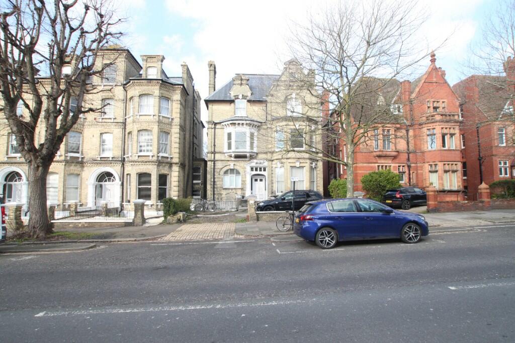 1 bed 1st Floor Flat for rent in Brighton and Hove. From Town and City Residential Lettings - Hove 1 bed 1st Floor Flat for rent in Brighton and Hove. From Town and City Residential Lettings - Hove