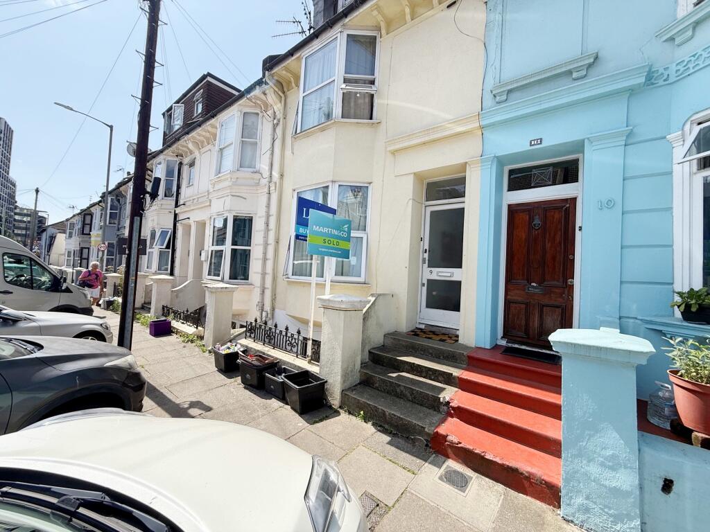 1 bed 1st Floor Flat for rent in Brighton and Hove. From Town and City Residential Lettings - Hove 1 bed 1st Floor Flat for rent in Brighton and Hove. From Town and City Residential Lettings - Hove