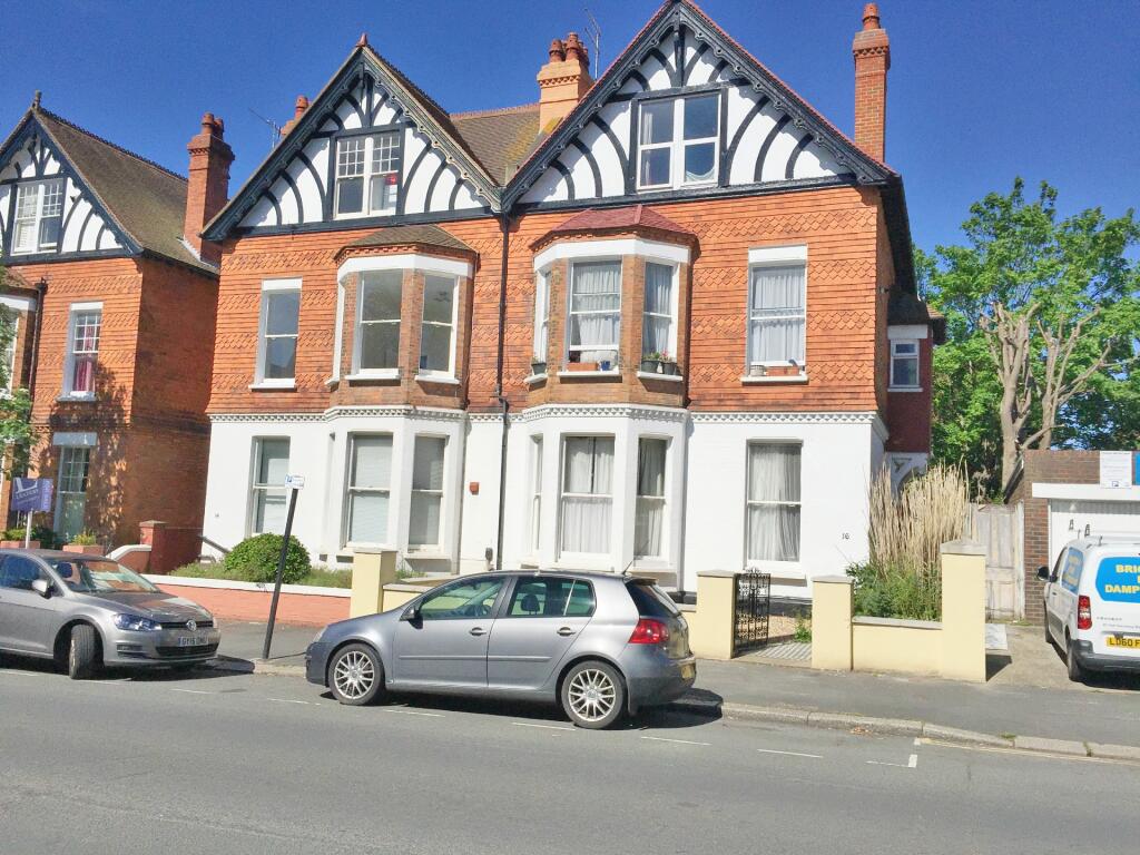 3 bed Studio for rent in Brighton and Hove. From Town and City Residential Lettings - Hove
