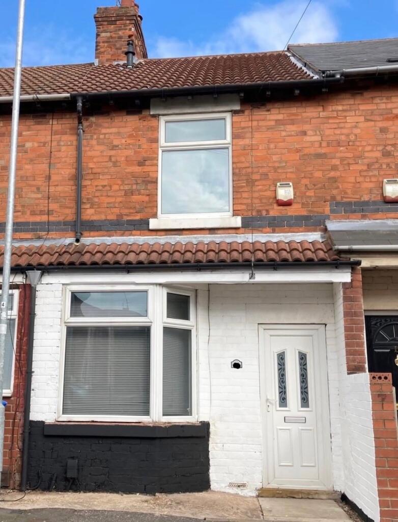 3 bed Mid Terraced House for rent in Mansfield. From Towns & Crawford Sales & Letting Agent - Derby