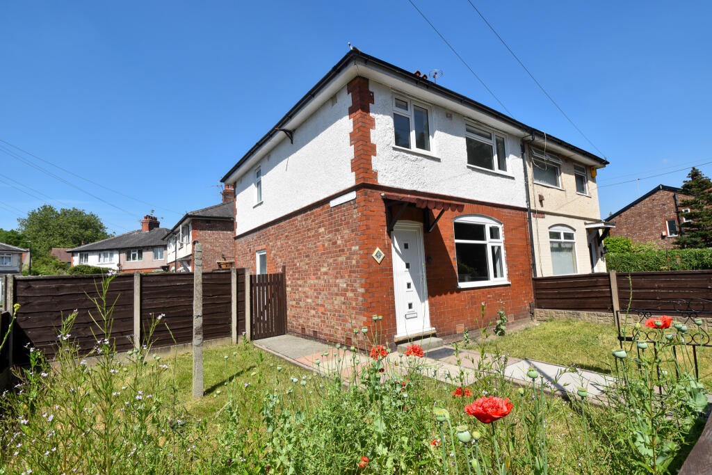 3 bed Semi Detached for rent in Urmston. From Trading Places - Urmston 3 bed Semi Detached for rent in Urmston. From Trading Places - Urmston
