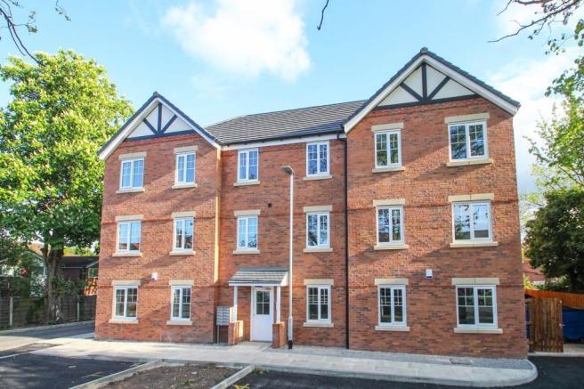 2 bed Apartment for rent in Urmston. From Trading Places - Urmston