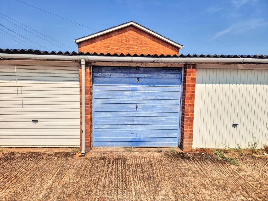 0 bed Garages for rent in Exeter. From Underhill Estate Agents - Exeter 0 bed Garages for rent in Exeter. From Underhill Estate Agents - Exeter