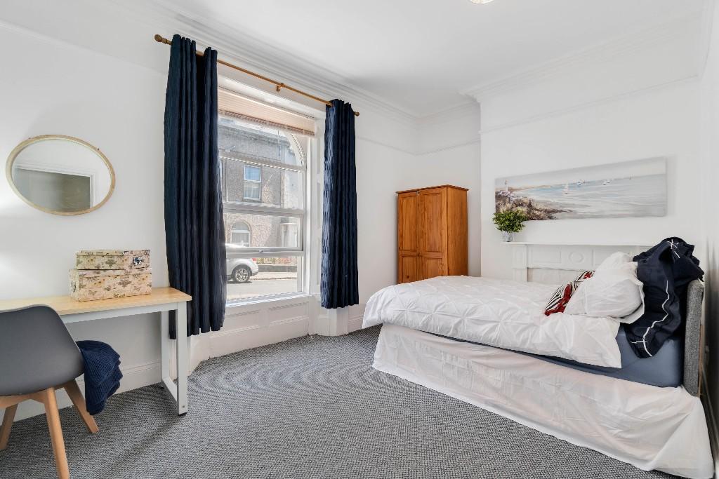 7 bed Mid Terraced House for rent in Plymouth. From Unity Lets - Plymouth