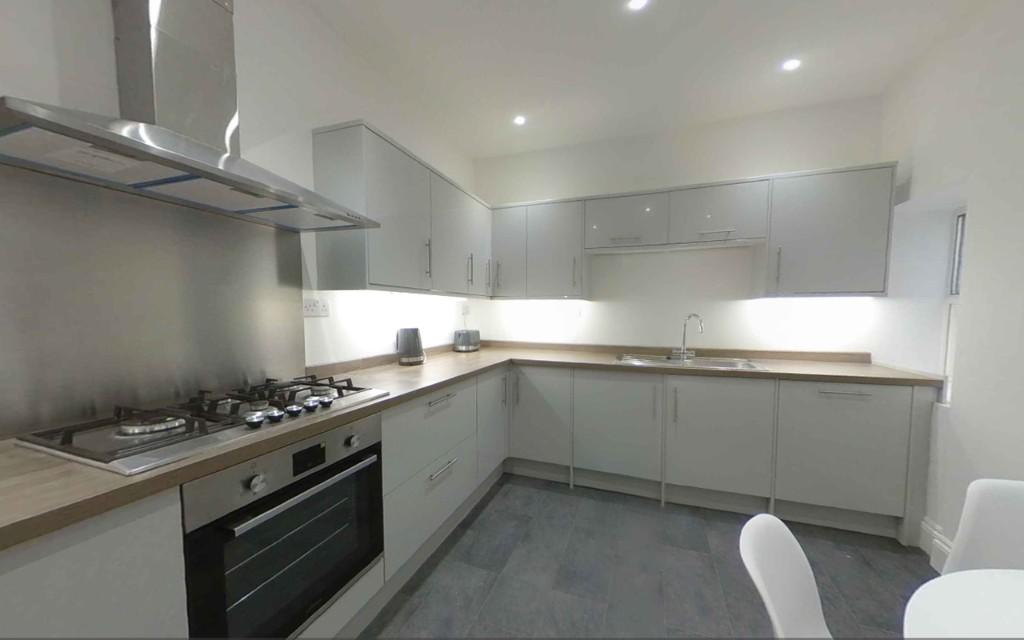 6 bed Mid Terraced House for rent in Plymouth. From Unity Lets - Plymouth