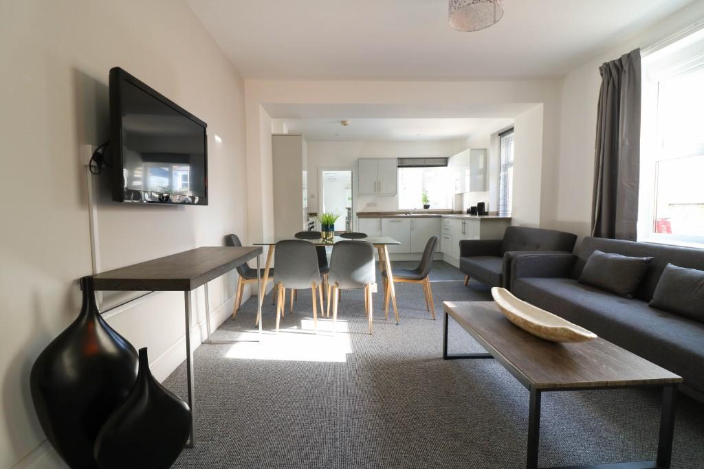 7 bed Mid Terraced House for rent in Plymouth. From Unity Lets - Plymouth