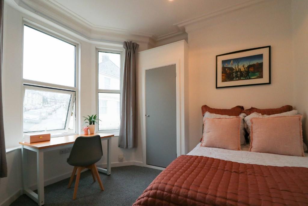 4 bed Mid Terraced House for rent in Plymouth. From Unity Lets - Plymouth 4 bed Mid Terraced House for rent in Plymouth. From Unity Lets - Plymouth