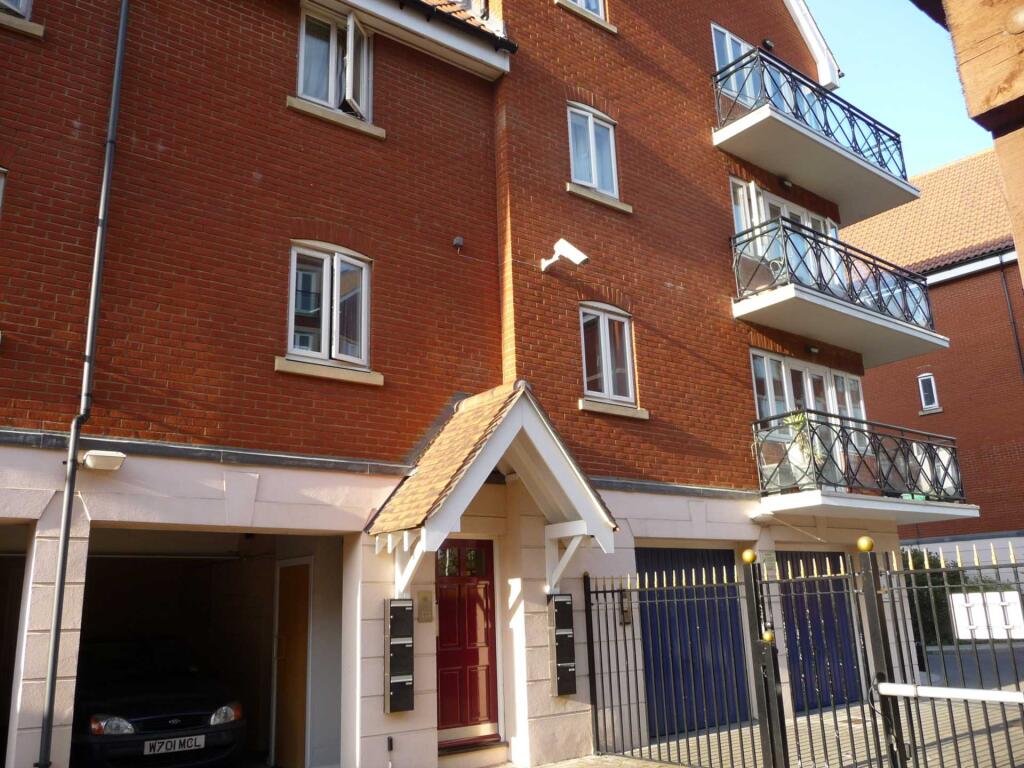 2 bed 1st Floor Flat for rent in Ipswich. From Upstix Ventures LLP - Ipswich