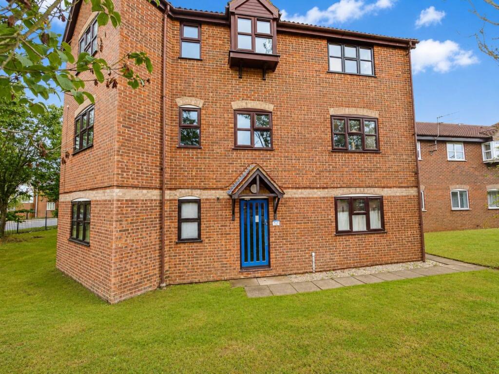 1 bed 1st Floor Flat for rent in Workhouse Hill. From Upstix Ventures LLP - Ipswich