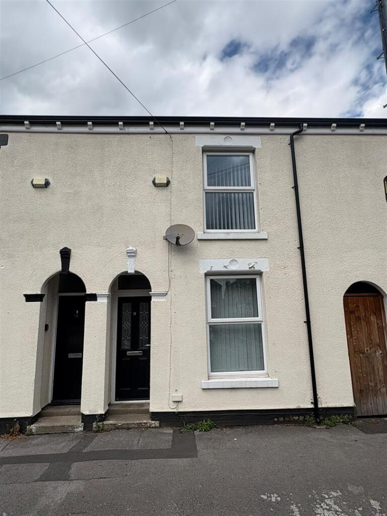 3 bed Detached for rent in Hull. From Urban Property - Hull 3 bed Detached for rent in Hull. From Urban Property - Hull