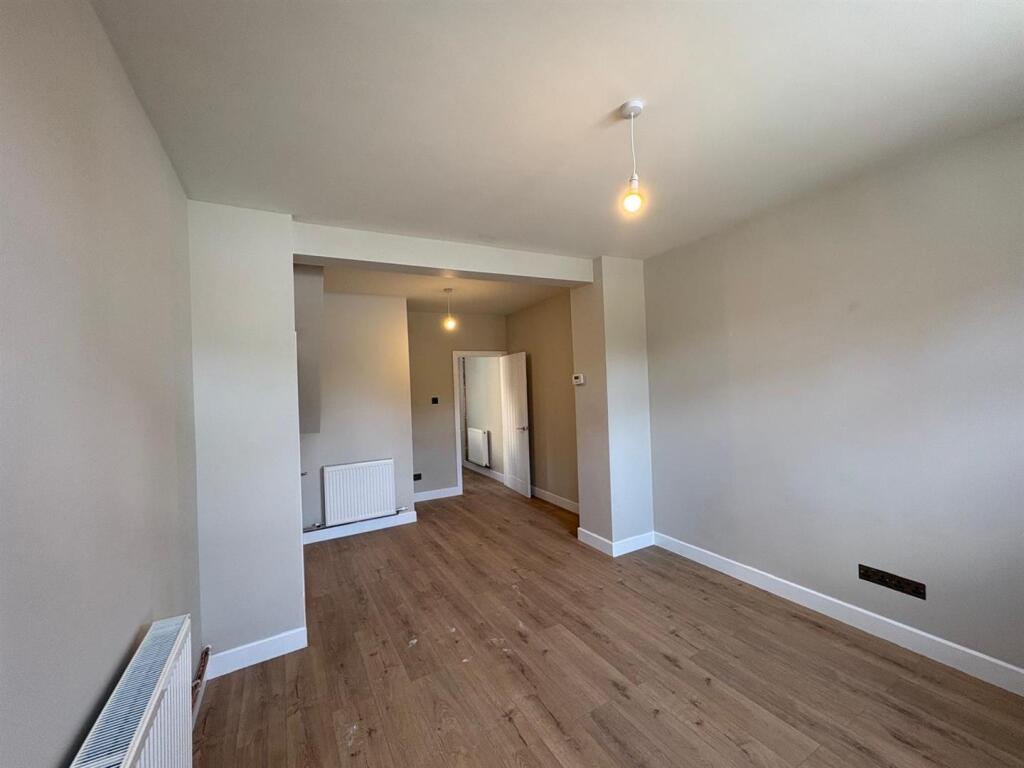 2 bed Detached for rent in Hull. From Urban Property - Hull