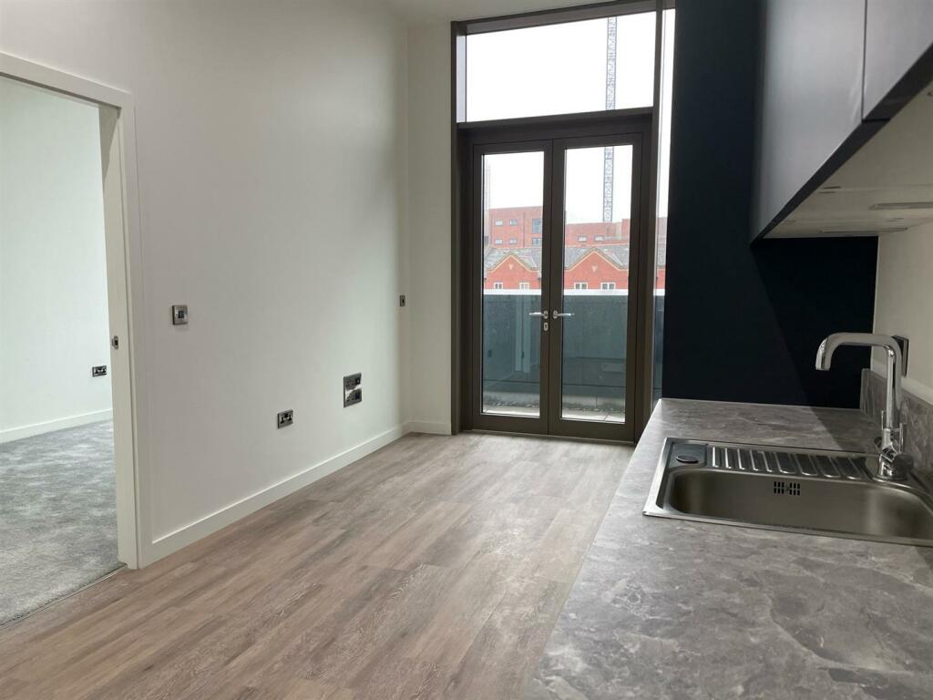 1 bed Apartment for rent in Manchester. From urbanbubble - Manchester