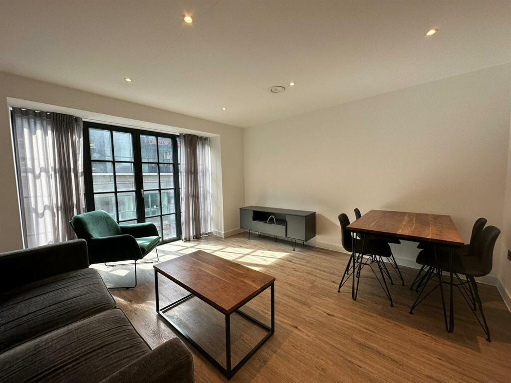 2 bed Apartment for rent in Manchester. From urbanbubble - Manchester