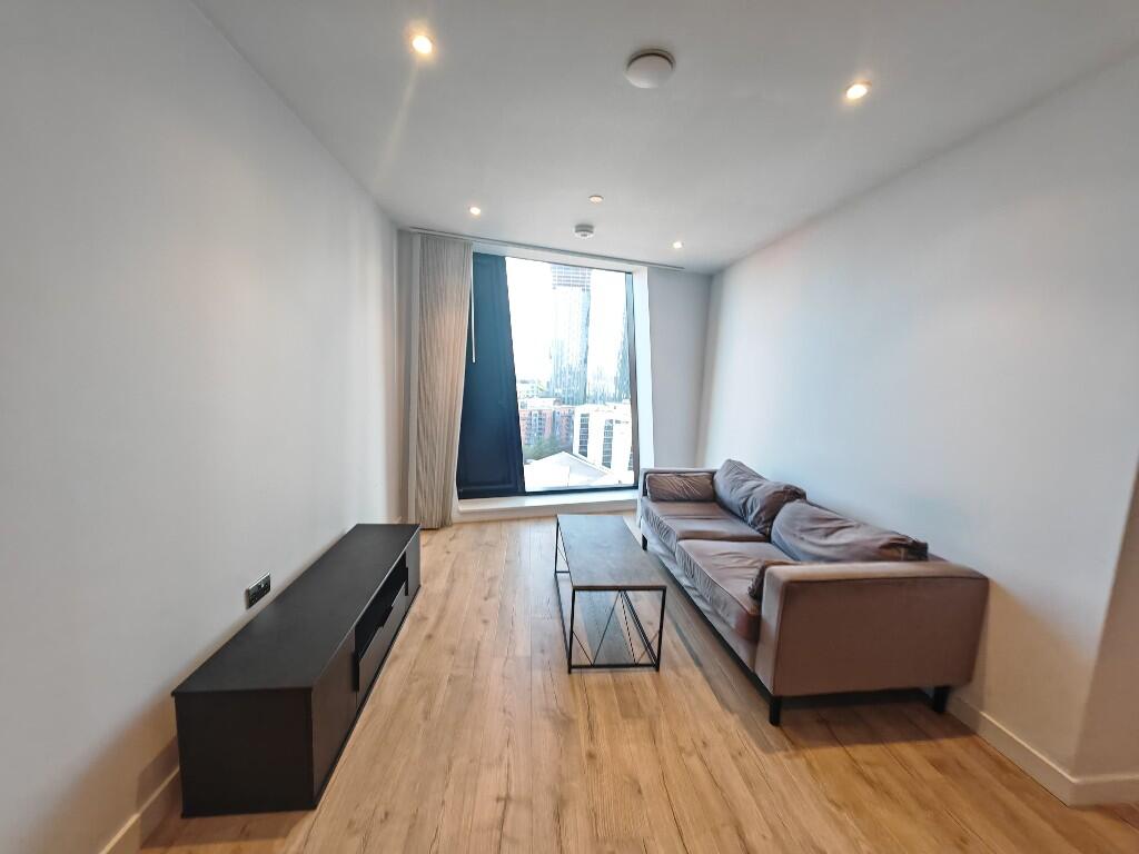 2 bed Apartment for rent in Manchester. From urbanbubble - Manchester