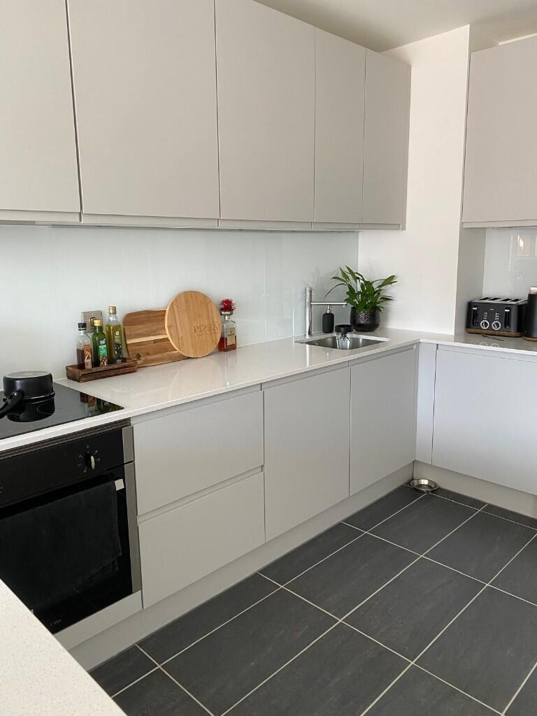 2 bed Apartment for rent in Salford. From urbanbubble - Manchester