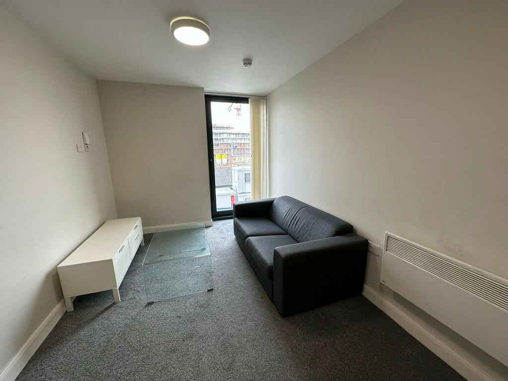 1 bed Apartment for rent in Leeds. From urbanbubble - Manchester