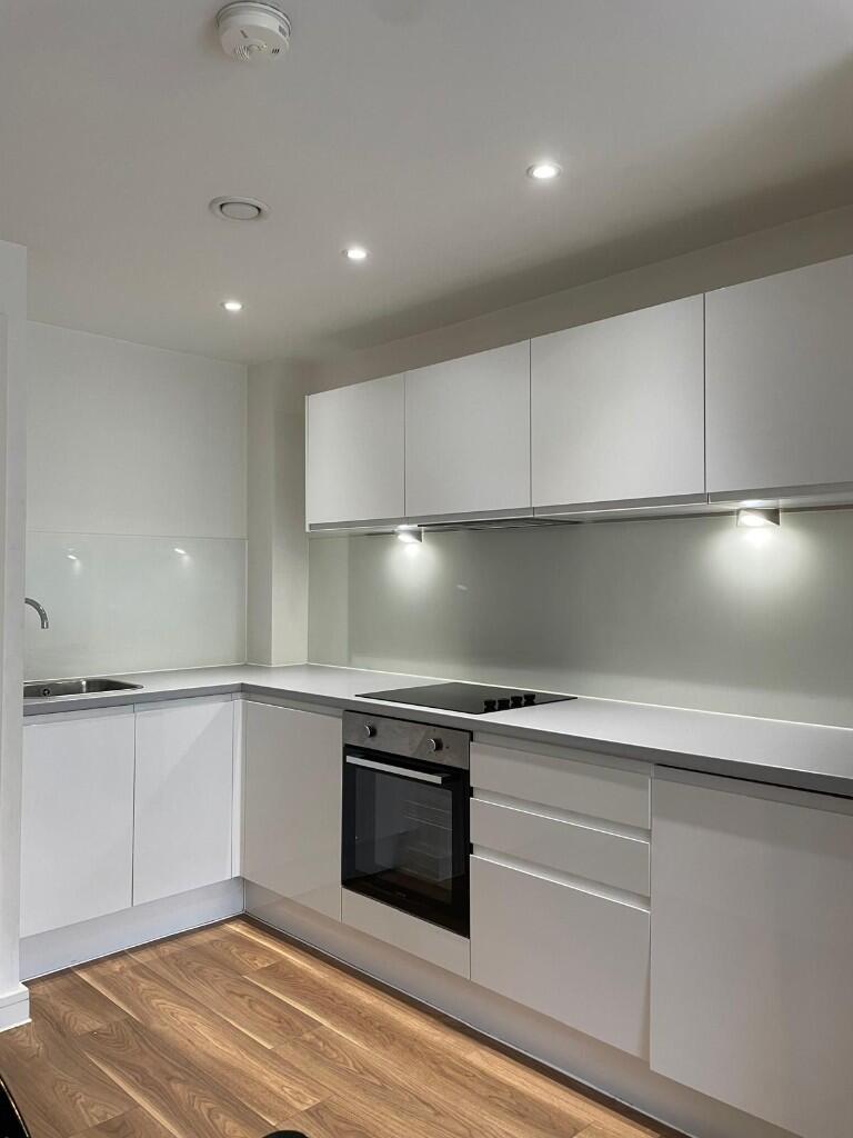 1 bed 1st Floor Flat for rent in Liverpool. From urbanbubble - Manchester