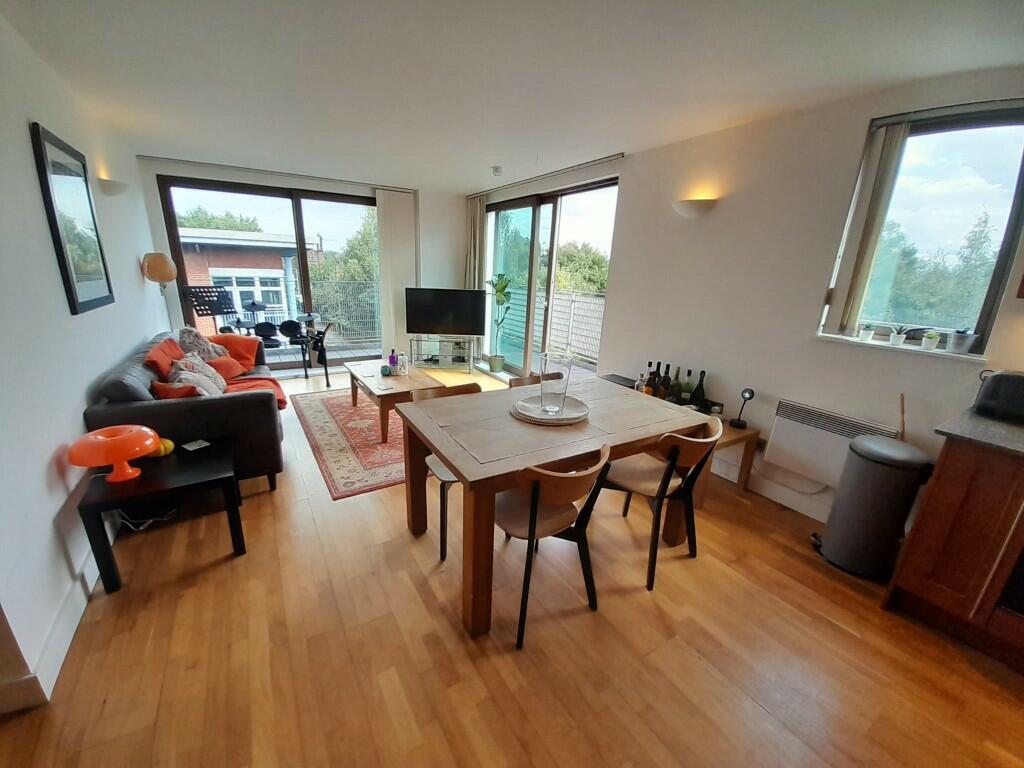 2 bed Apartment for rent in Manchester. From urbanbubble - Manchester
